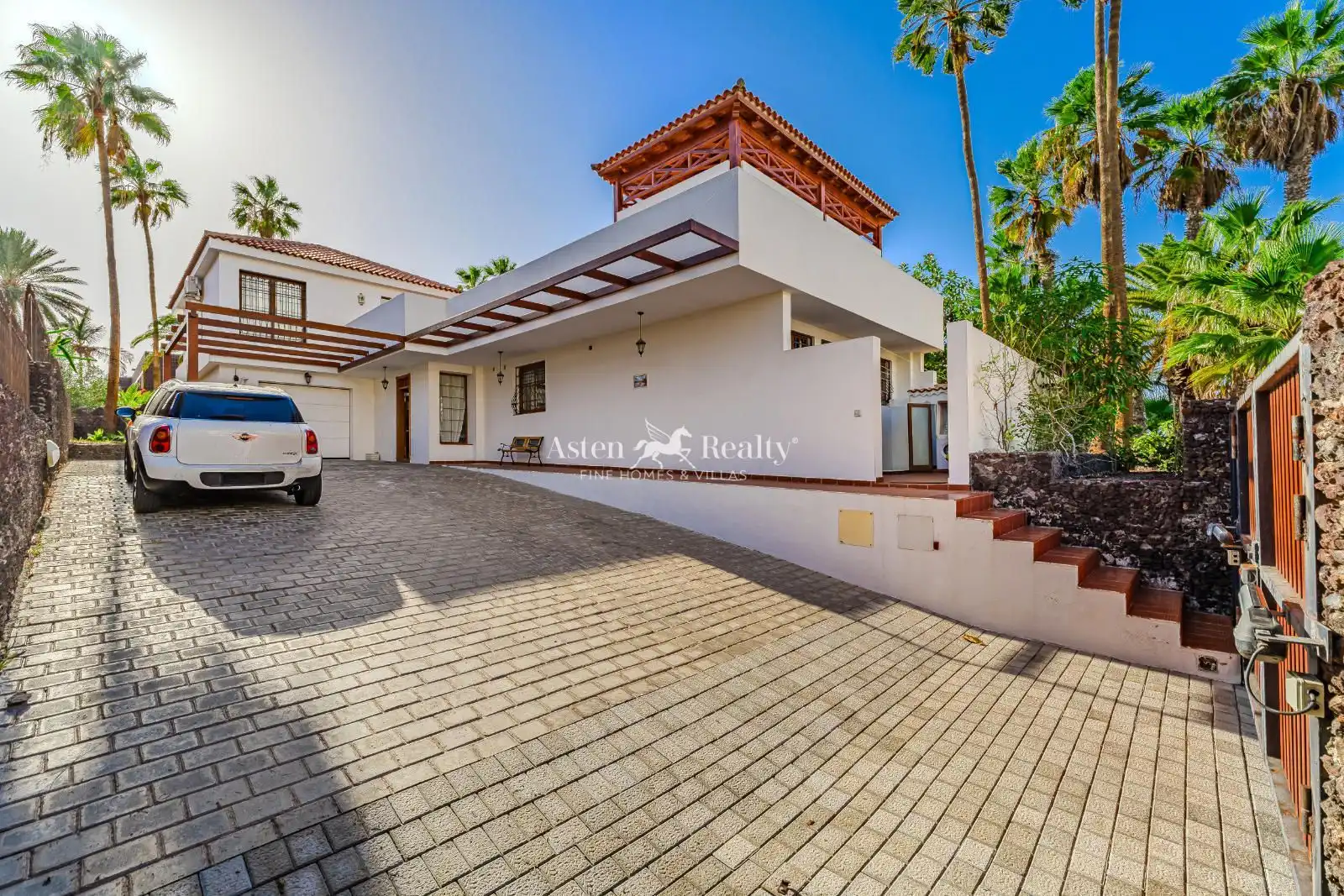 Exterior view of Houses for sale in Adeje  with Air Conditioner, Terrace and Swimming Pool