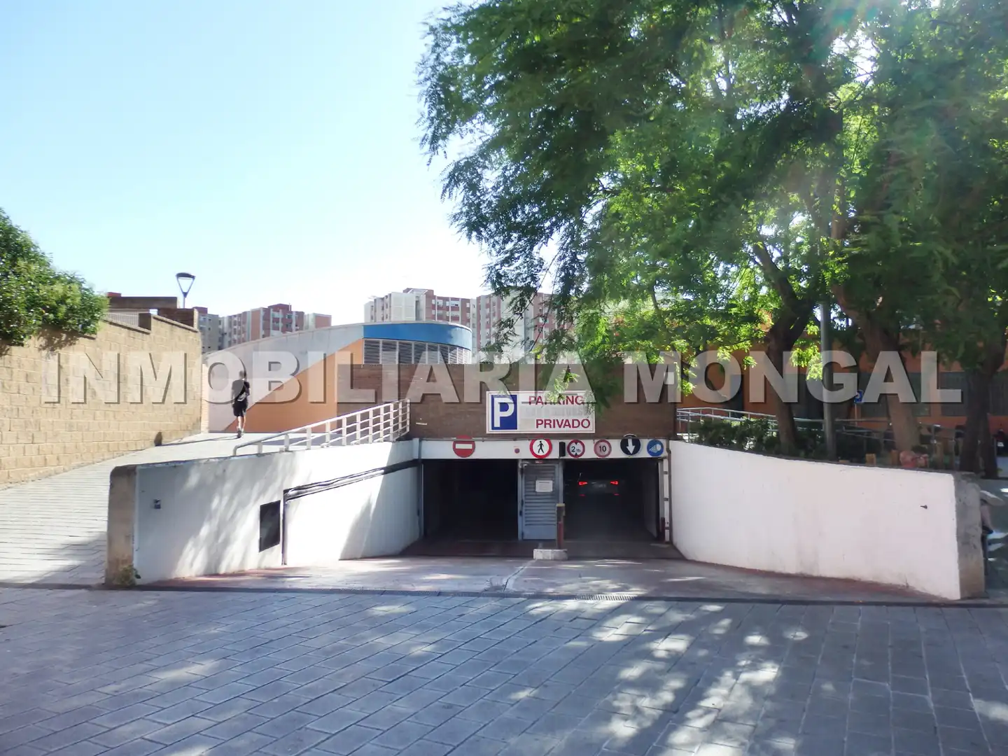 Parking de Garaje en venta en Cornellà de Llobregat