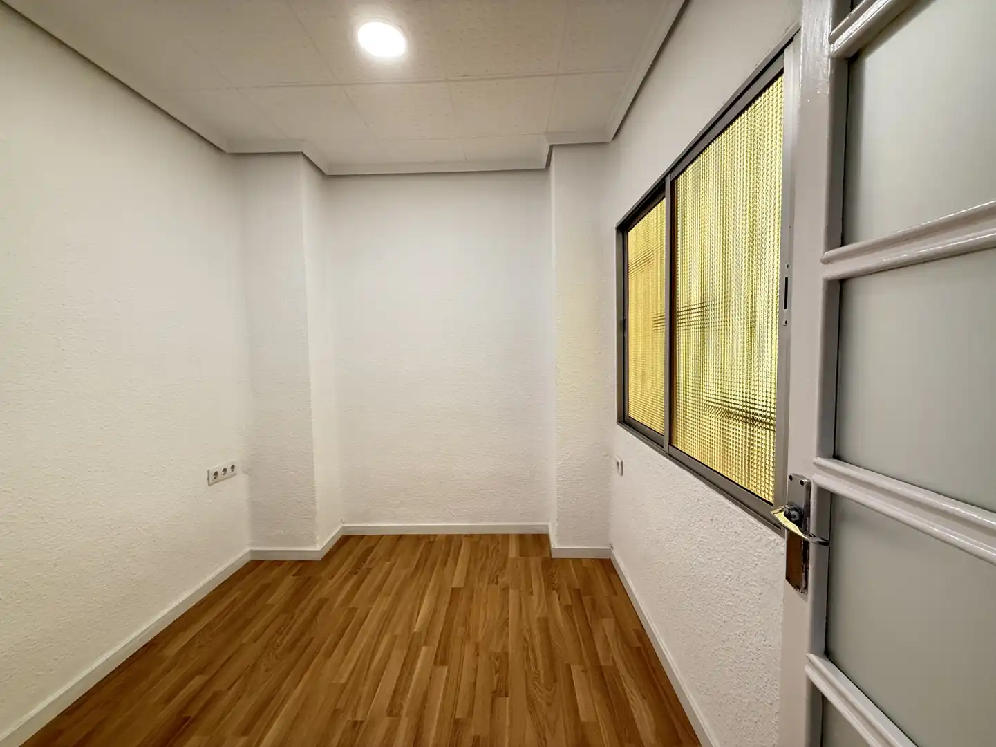 Pis amb ascensor de lloguer a Valencia - CL PINTOR VILA PRADES 21, imagen 8