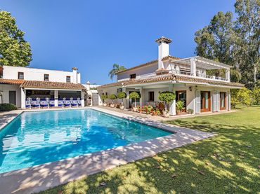 Villa con piscina in vendita a Benamara - Atalaya