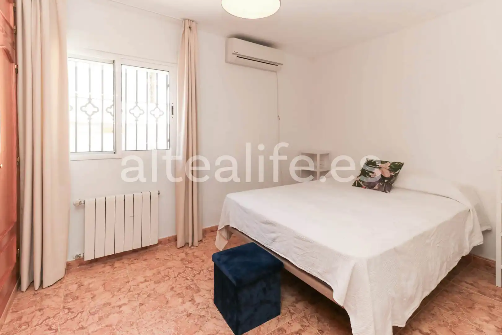 Casa o xalet de lloguer a Calle Londres, El Tossal - Bello Horizonte