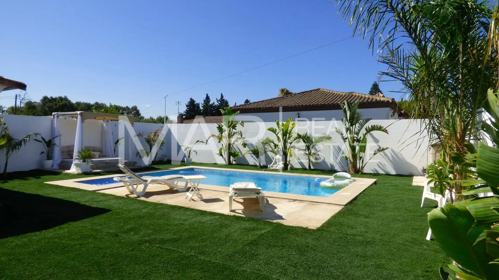 Garden of Houses for sale in Chiclana de la Frontera