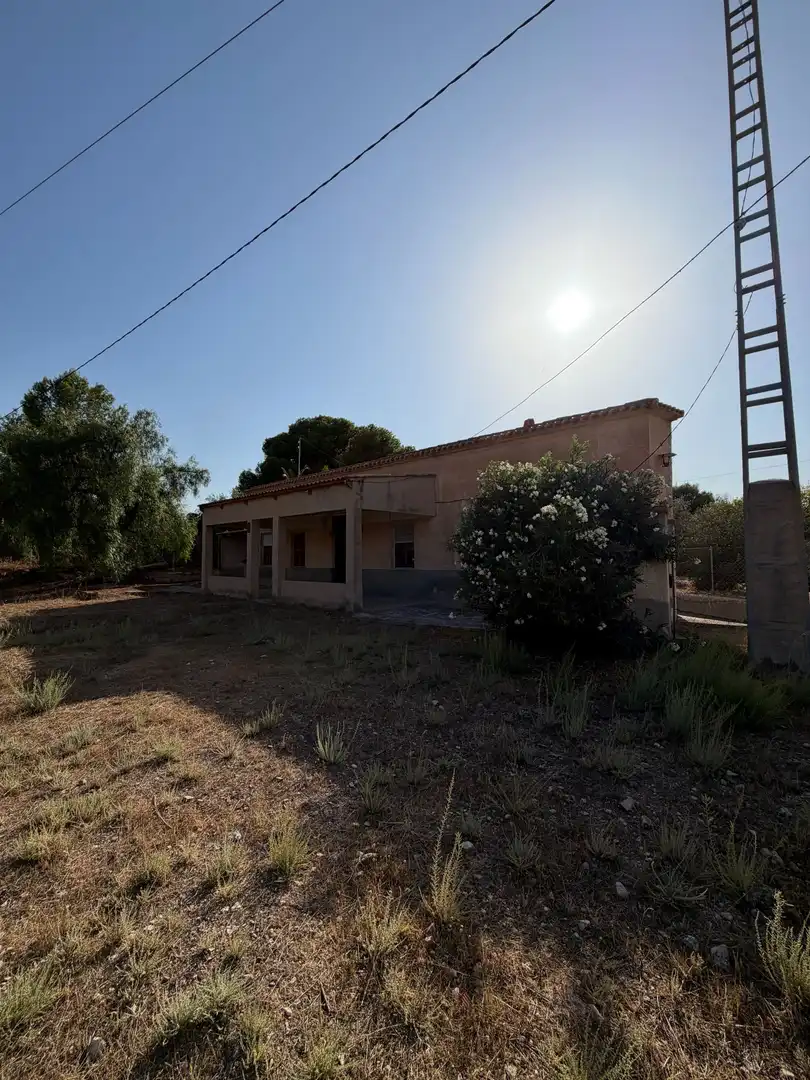 House with garden for sale in Monóvar  / Monòver, imagen 2