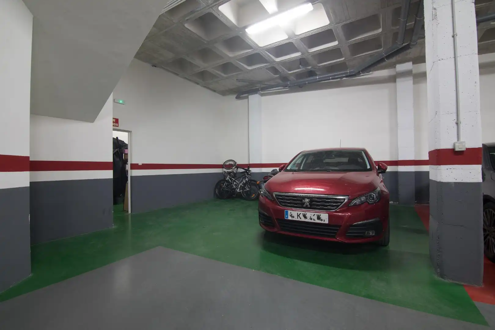 Parking of Flat for sale in Elche / Elx  with Air Conditioner, Heating and Storage room