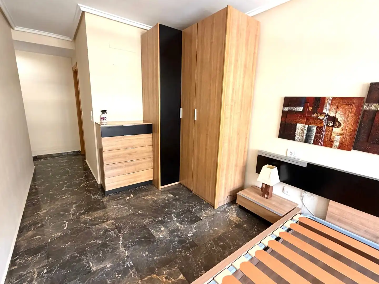 Habitación de Piso en venta en Catarroja con Terraza y Trastero