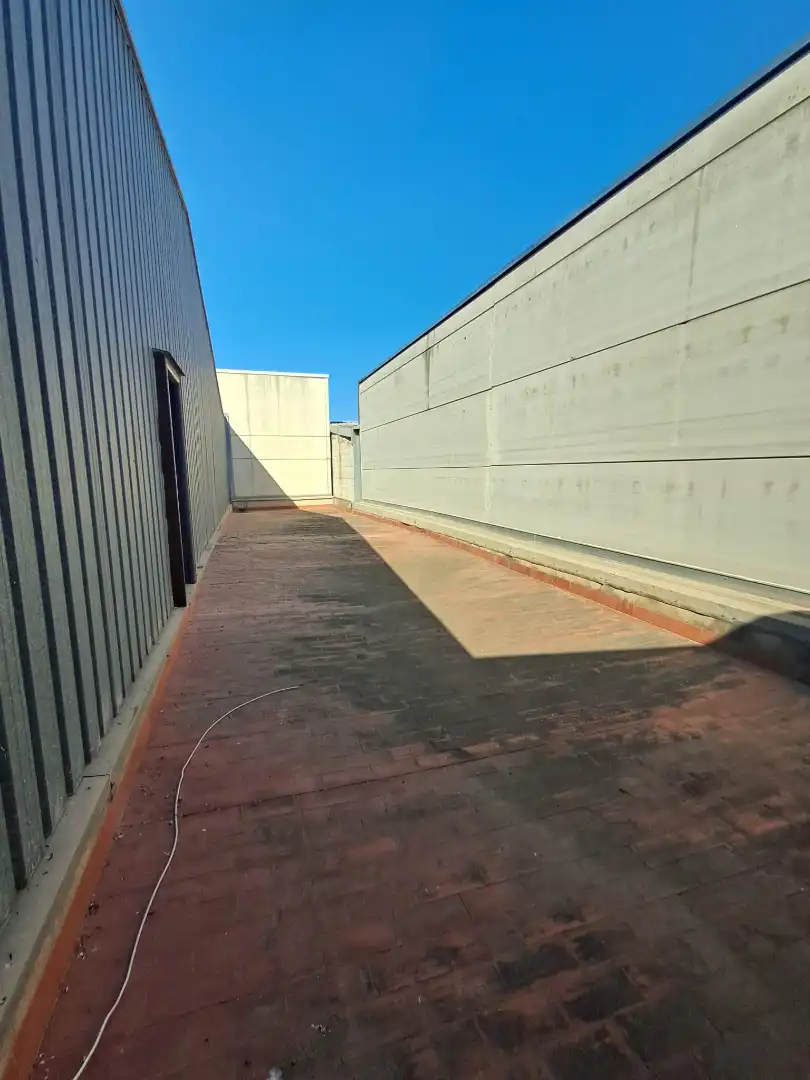 Industriegebäude zum Verkauf in Carrer Séquia de Mestalla, imagen 5