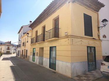 Casa in vendita a Calle COMANDANTE FRIAS