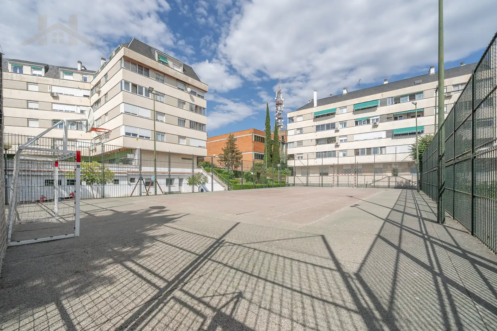 Exterior view of Flat for sale in Collado Villalba  with Air Conditioner, Heating and Terrace