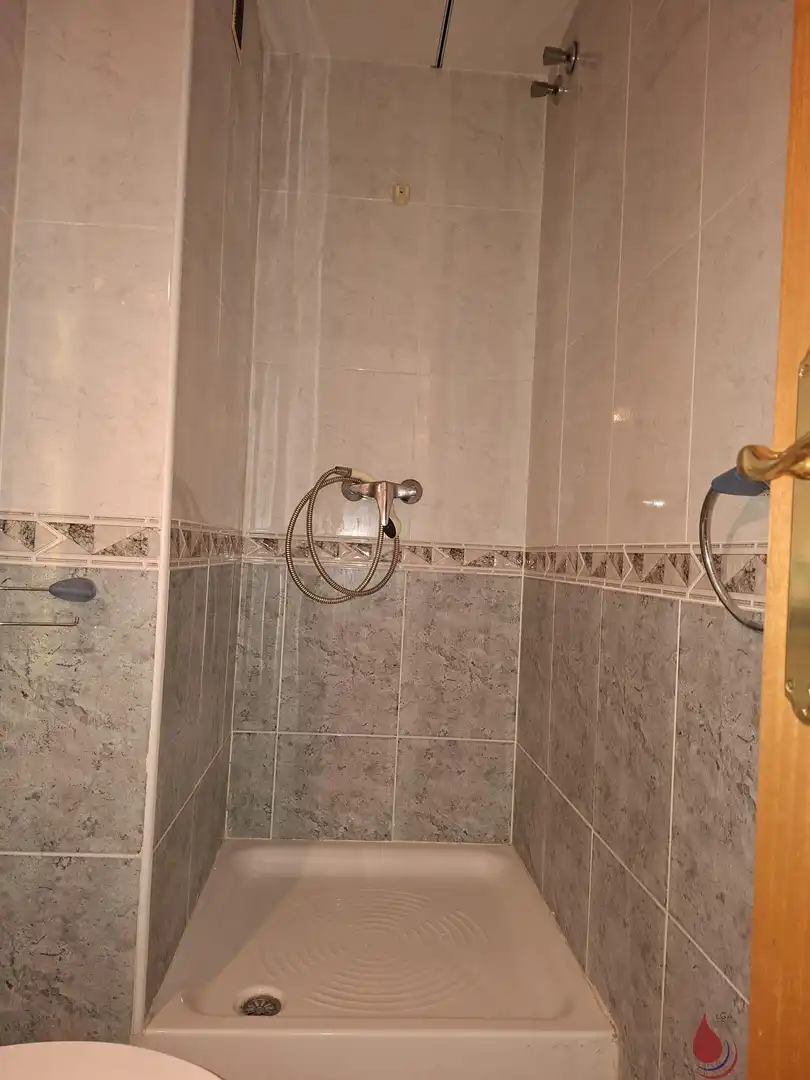 Bathroom of Flat for sale in El Vendrell  with Heating and Terrace