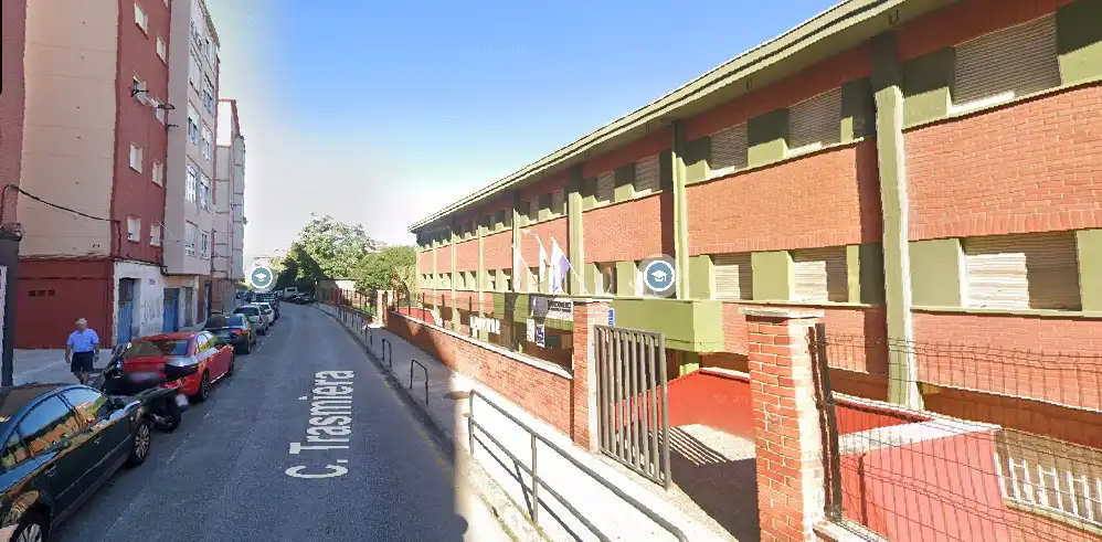 Piso de alquiler en Calle Trasmiera, Los Castros