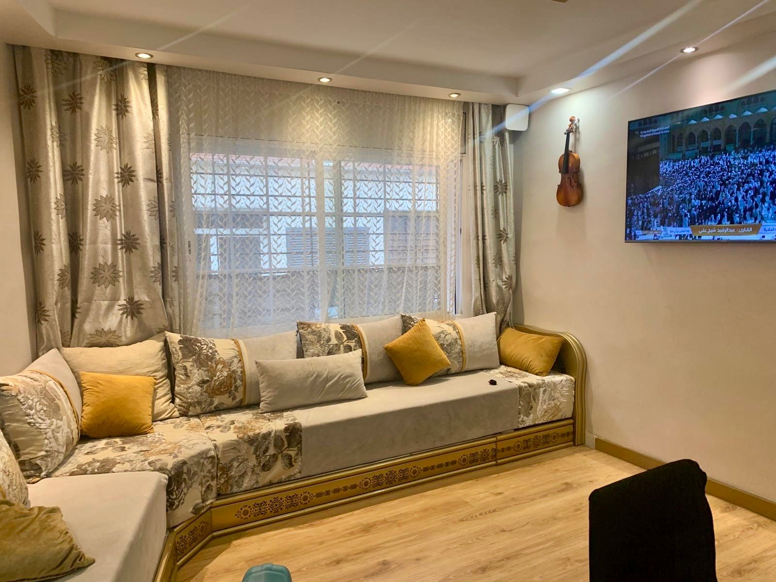 Sala d'estar de Planta baixa en venda en Canet de Mar amb Aire condicionat, Calefacció i Forn