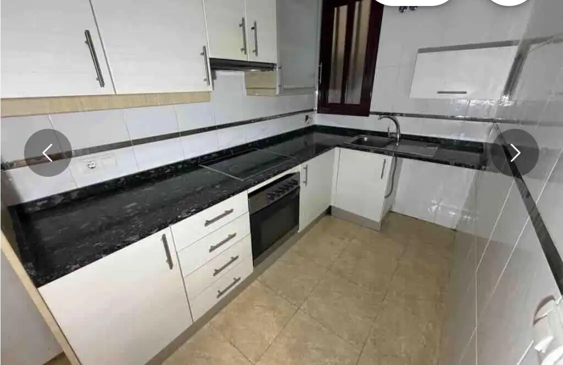 Cuina de Planta baixa en venda en El Vendrell amb Calefacció