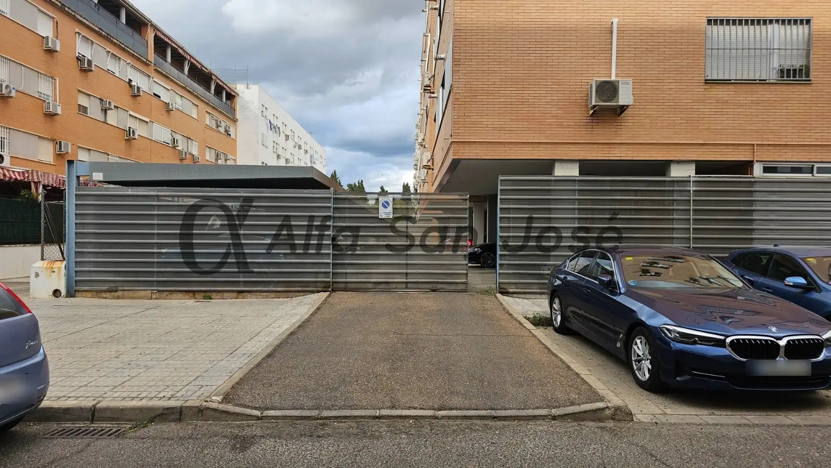 Aparcament de Garatge de lloguer en La Rinconada