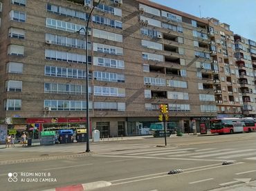 Appartamento con balcone in vendita a Avenida de Madrid 23