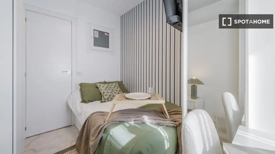 Room in Madrid, Madrid