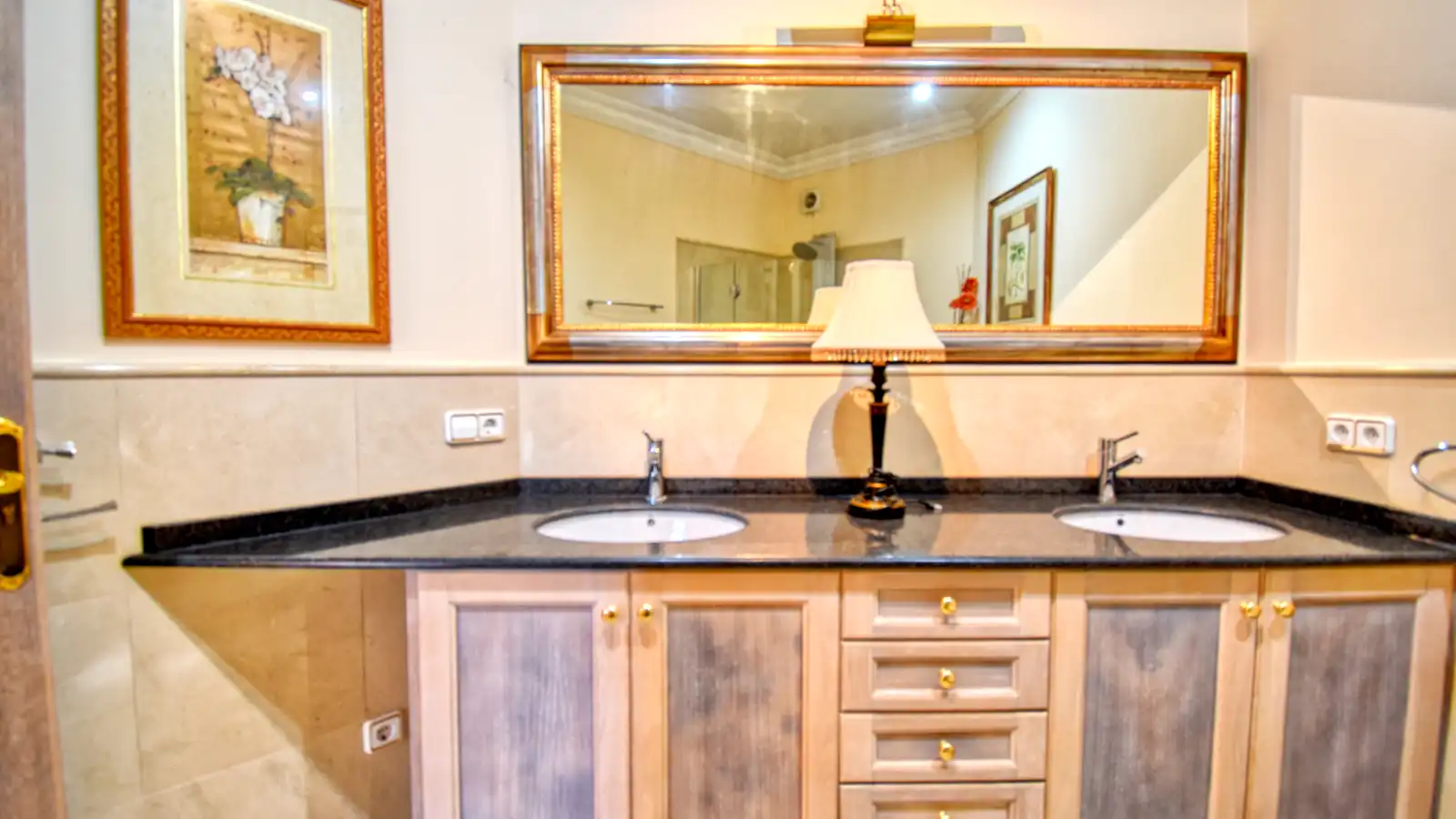Bany de Casa o xalet en venda en Pedreguer amb Aire condicionat, Calefacció i Jardí privat