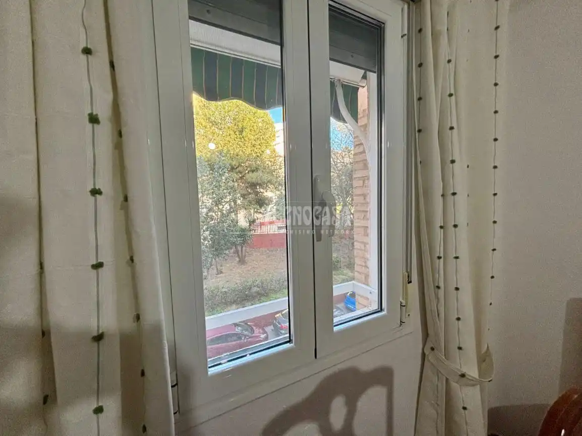 Habitación de Piso en venta en Málaga con Aire acondicionado, Balcón y Alarma