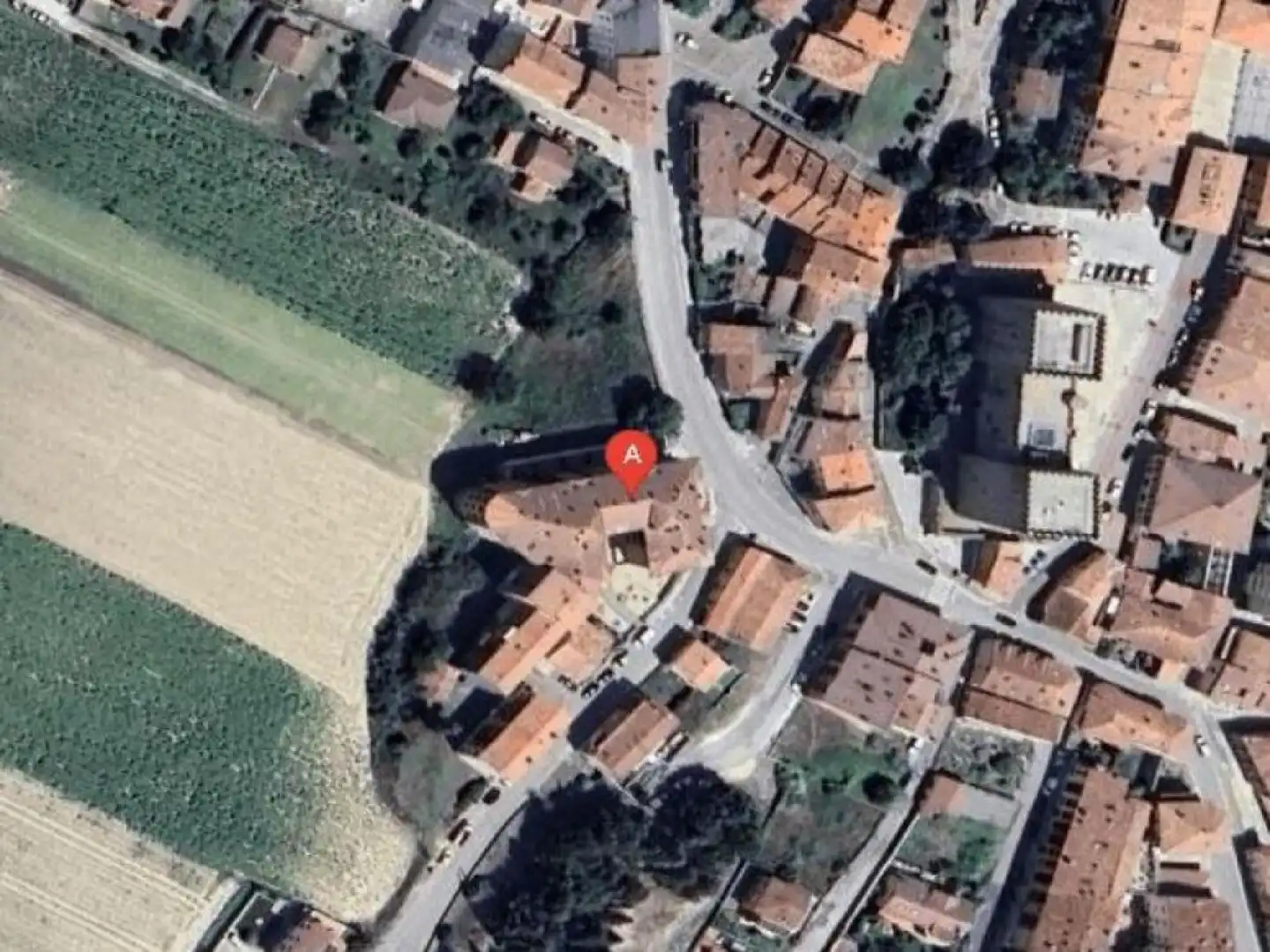 Vista exterior de Piso en venta en Medina de Pomar