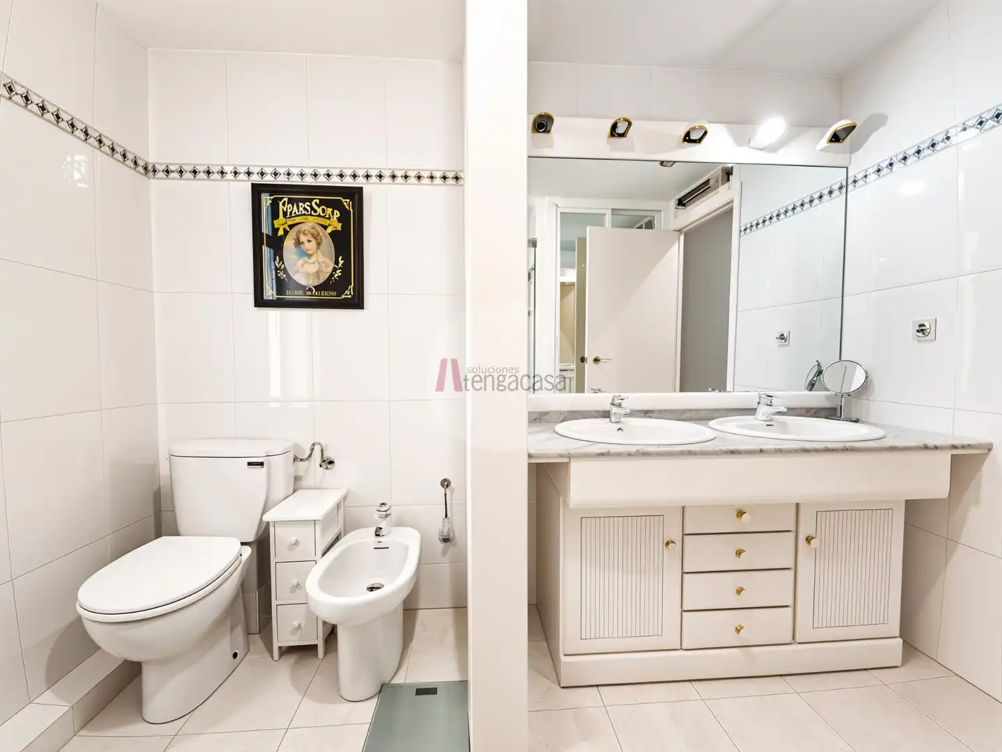 Baño de Piso en venta en Madrid con Calefacción, Parquet y Terraza