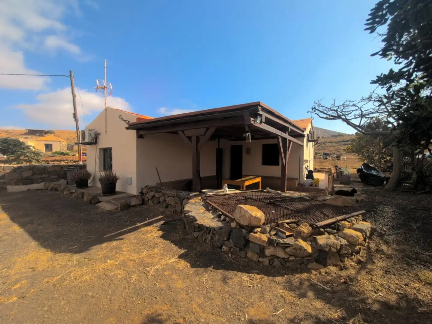 Vista exterior de Finca rústica en venda en Pájara amb Jardí privat, Terrassa i Traster