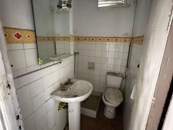 Baño de Piso de alquiler en Bembibre con Terraza y Balcón