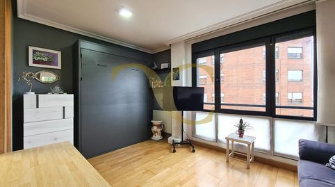 Photo 2 of Flat for sale in Calle Fernando Zuazua, Cerdeño - El Palais - Mercadín, Oviedo