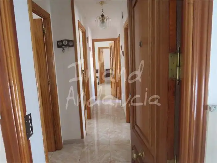 Appartement compact avec piscine à vendre à Martos, imagen 5