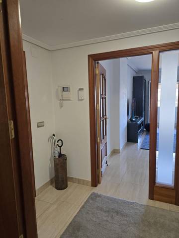 Piso en Venta en Huerta de la Reina - Trassierra
