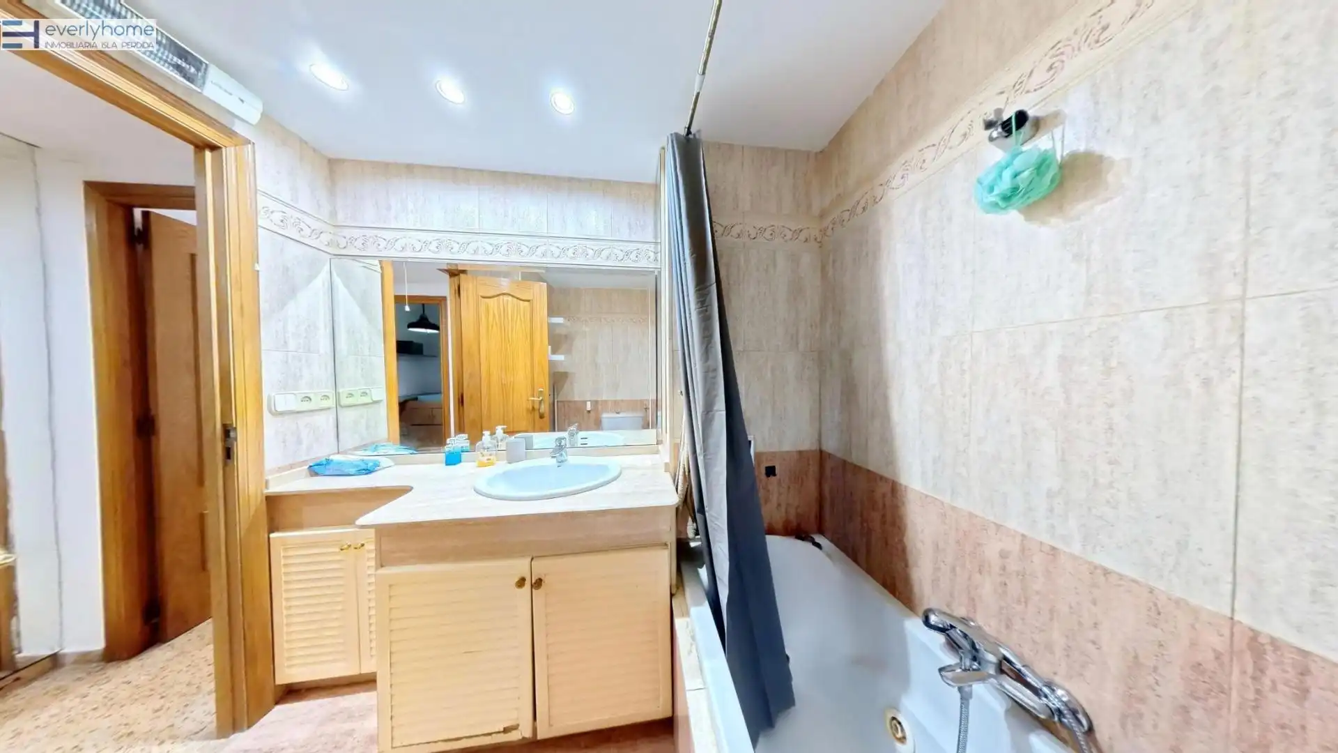 Badezimmer von Wohnung zur untervermieten in Valencia