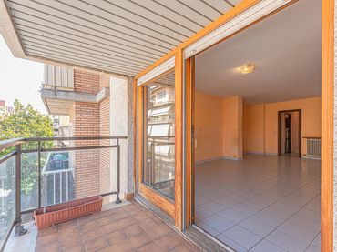 Apartamento con balcón en venta en Carrer Carrer Nou