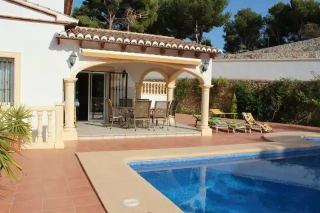 Piscina de Casa o xalet en venda en Calpe / Calp amb Aire condicionat, Calefacció i Piscina
