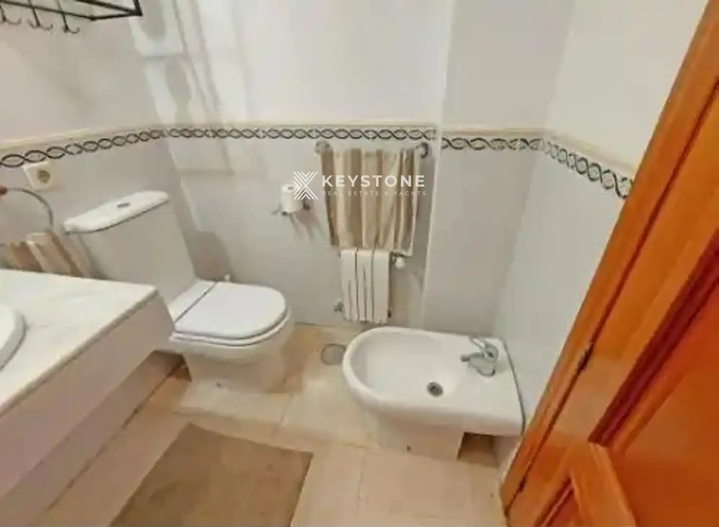 Bany de Pis de lloguer en  Palma de Mallorca amb Aire condicionat, Terrassa i Piscina