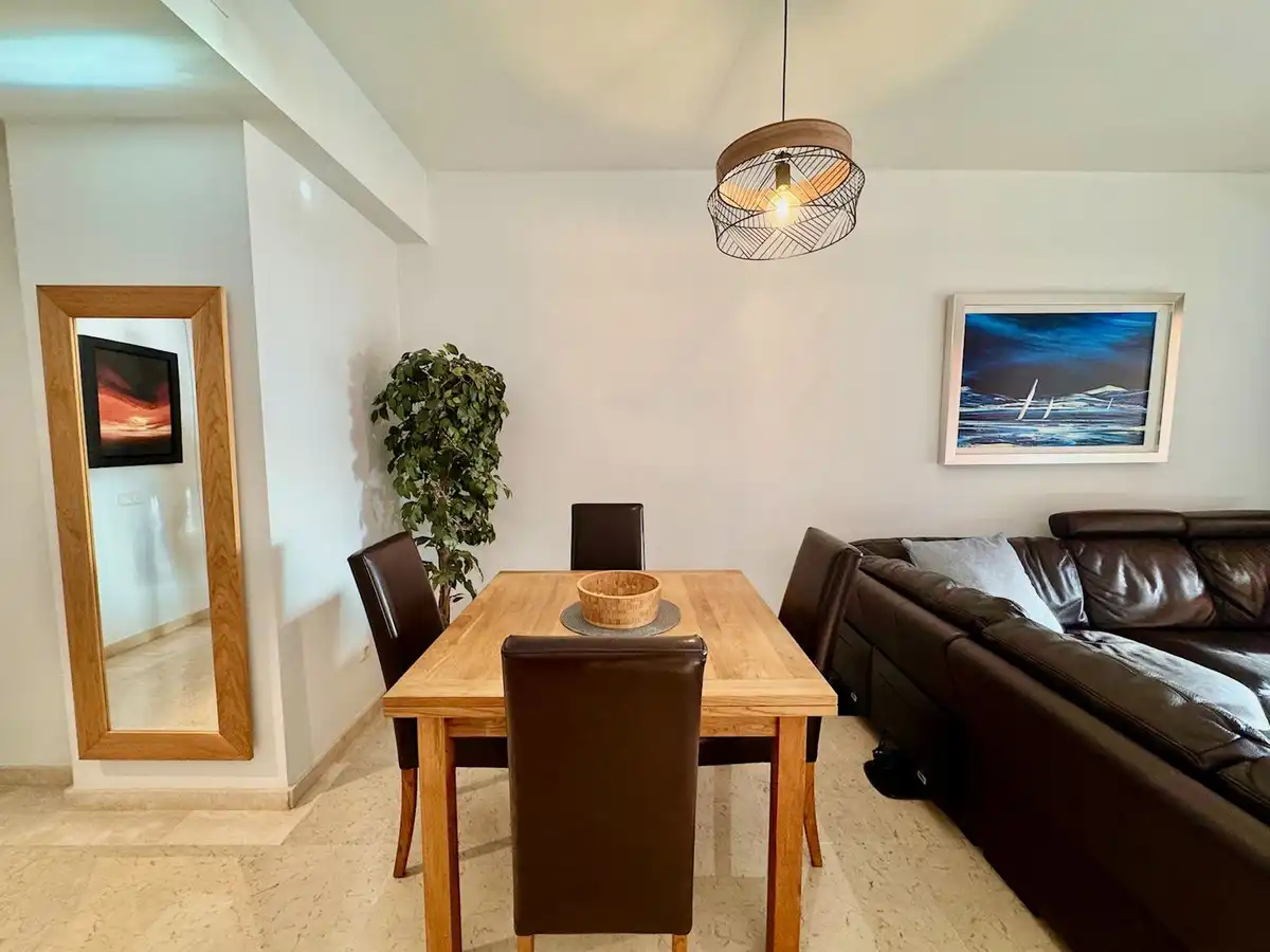 Menjador de Planta baixa en venda en Mijas amb Aire condicionat, Jardí privat i Terrassa