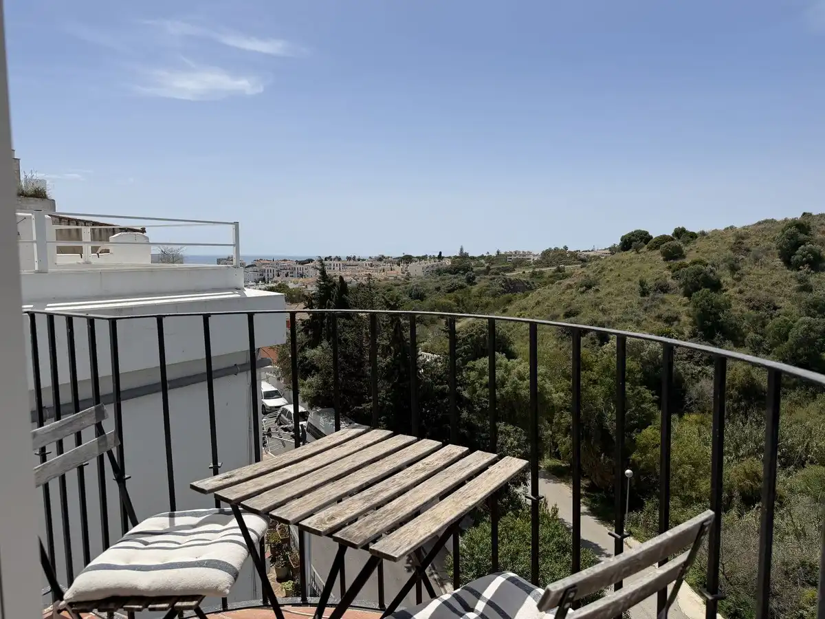 Terraza de Apartamento en venta en Marbella con Aire acondicionado y Piscina comunitaria