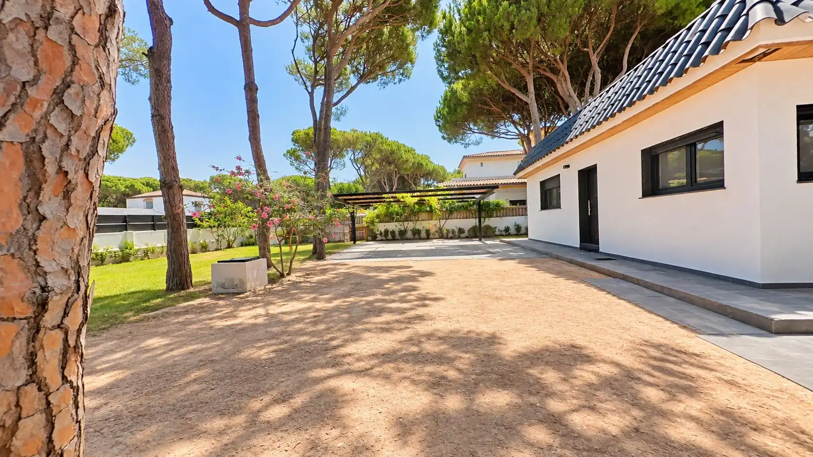 House for sale in La Barrosa, imagen 4