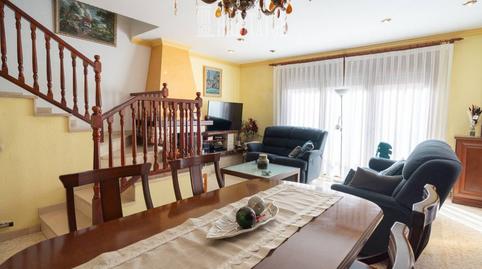 Foto 3 de Casa o chalet en venta en Calle Joan Vinyolí, Caputxins - Ambulatori, Vic