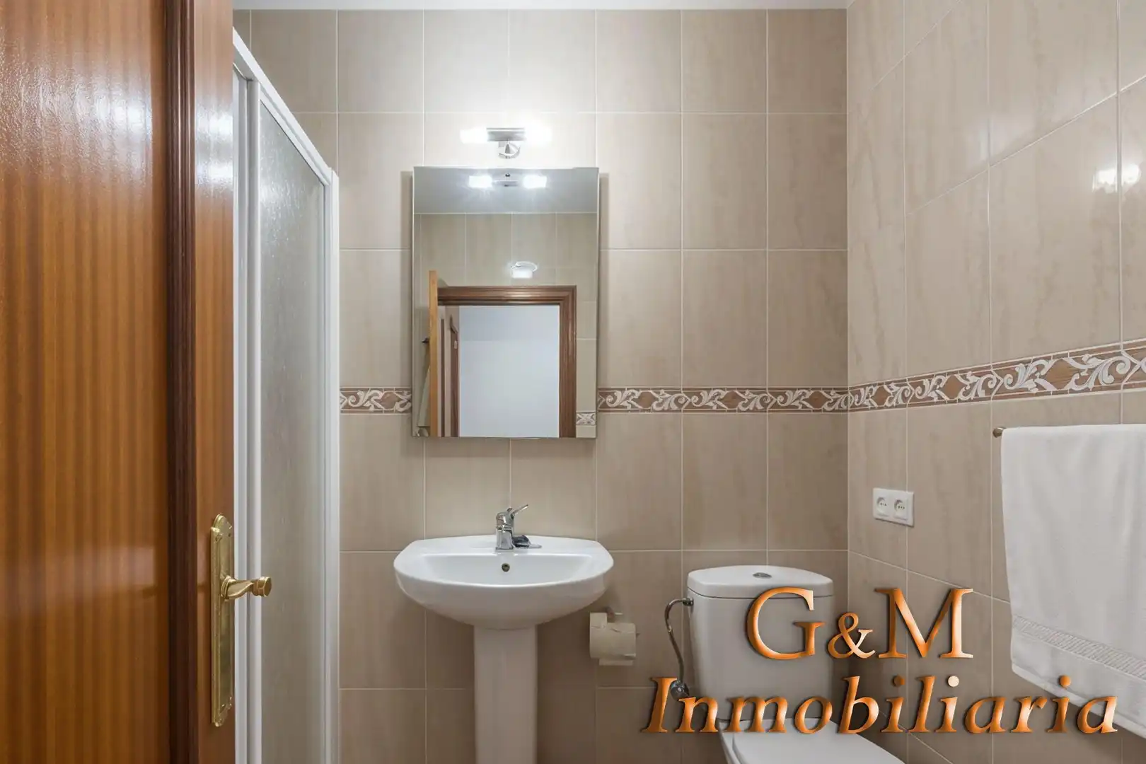 Bathroom of Flat for sale in Málaga  with Air Conditioner