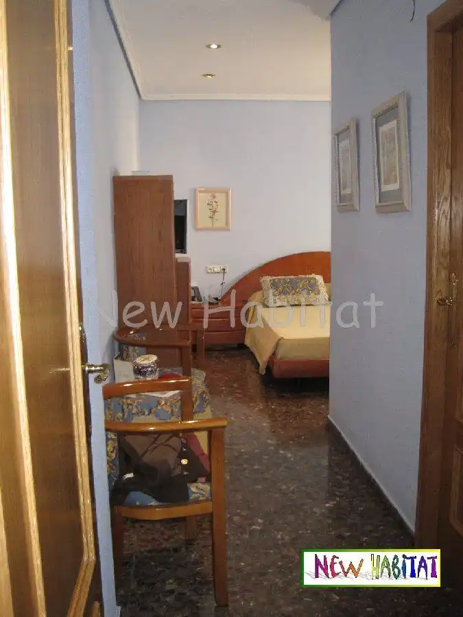 Habitación de Piso en venta en Castellón de la Plana / Castelló de la Plana con Aire acondicionado, Calefacción y Terraza
