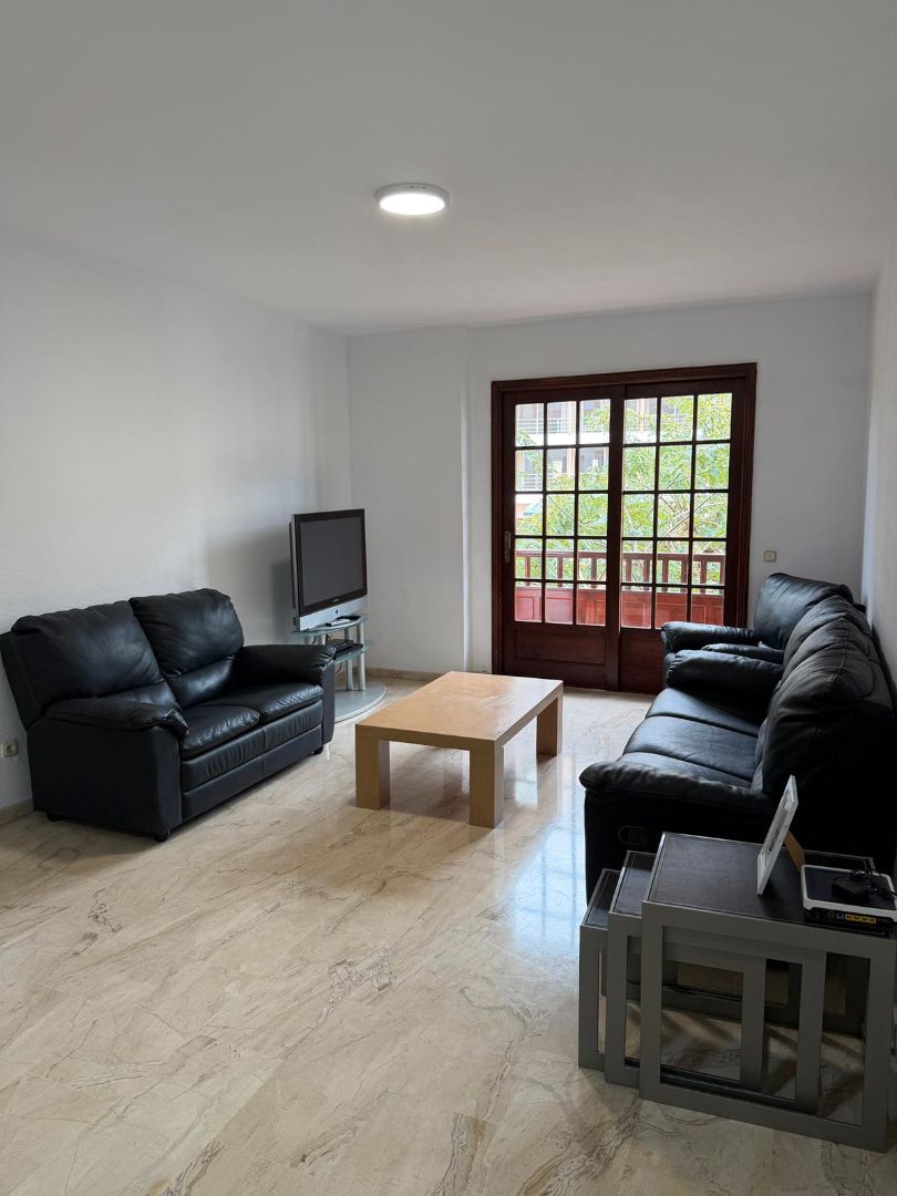 Apartament de lloguer a Calle de Valois, Zona Martiánez