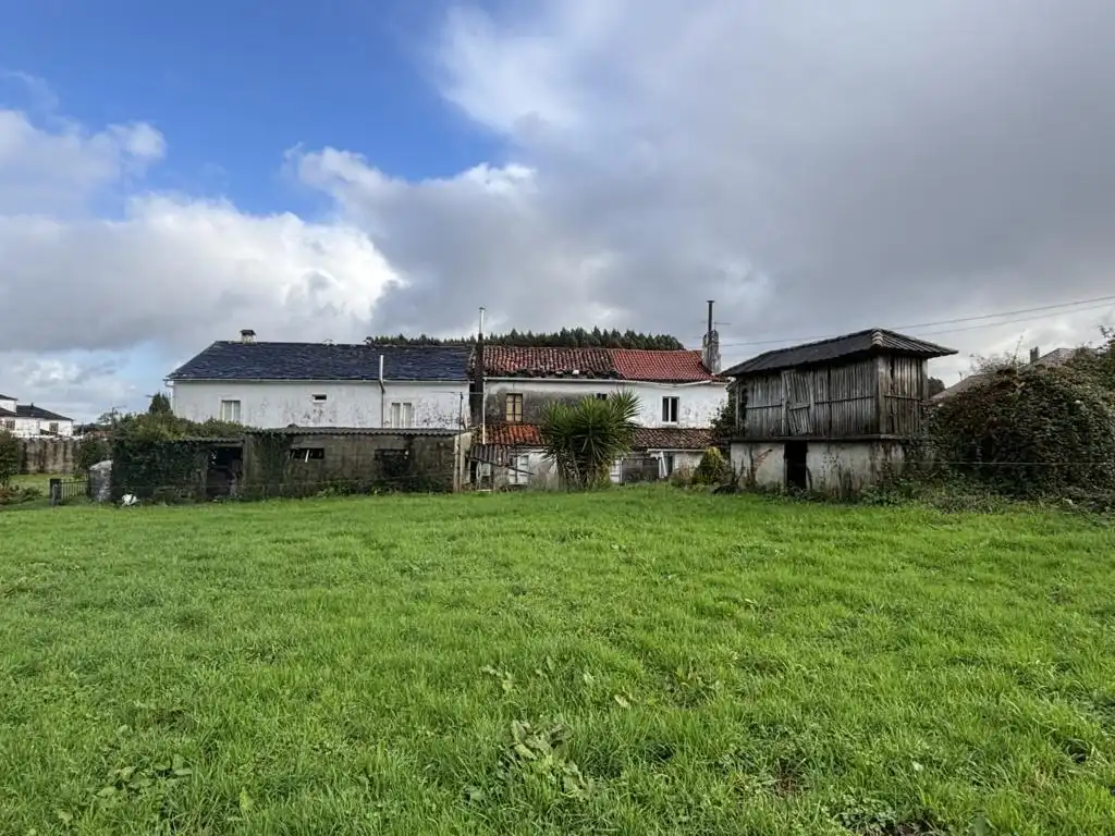 Country homes for sale in Ortigueira  with Private garden