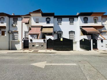 Reihenhaus zum Verkauf in Calle Guatemala 6