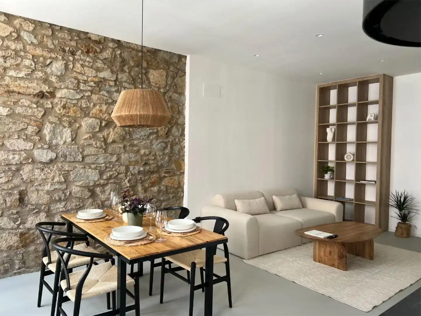 Wohnzimmer von Wohnung zur Miete in Ferrol mit Balkon