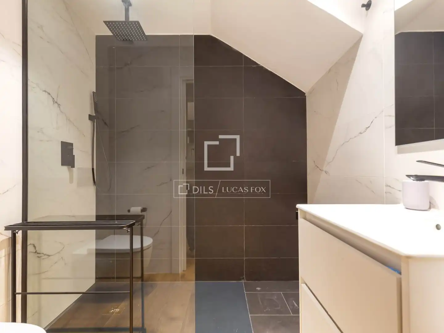 Baño de Casa o chalet de alquiler en Esplugues de Llobregat con Aire acondicionado, Calefacción y Parquet