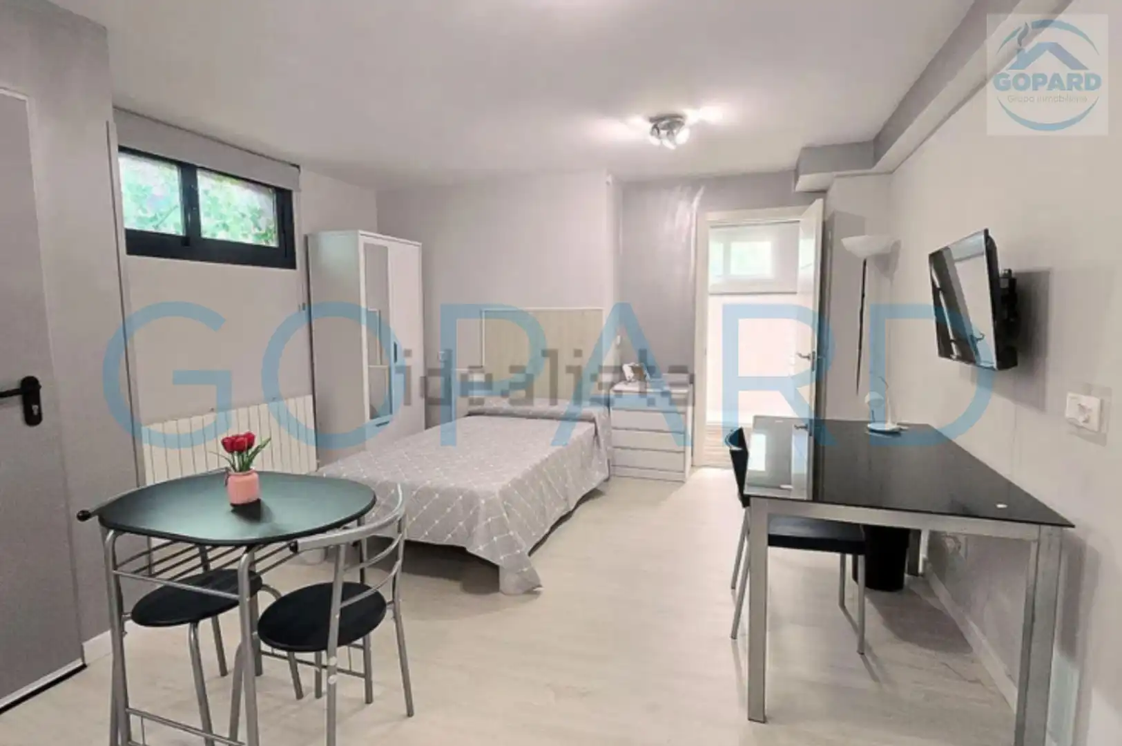 Habitación de Apartamento de alquiler en Villanueva de la Cañada con Calefacción, Amueblado y Horno