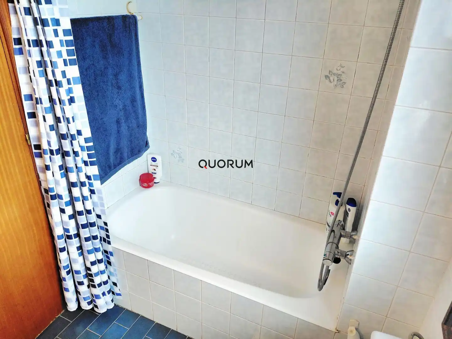 Bathroom of Flat for sale in Getxo   with Heating