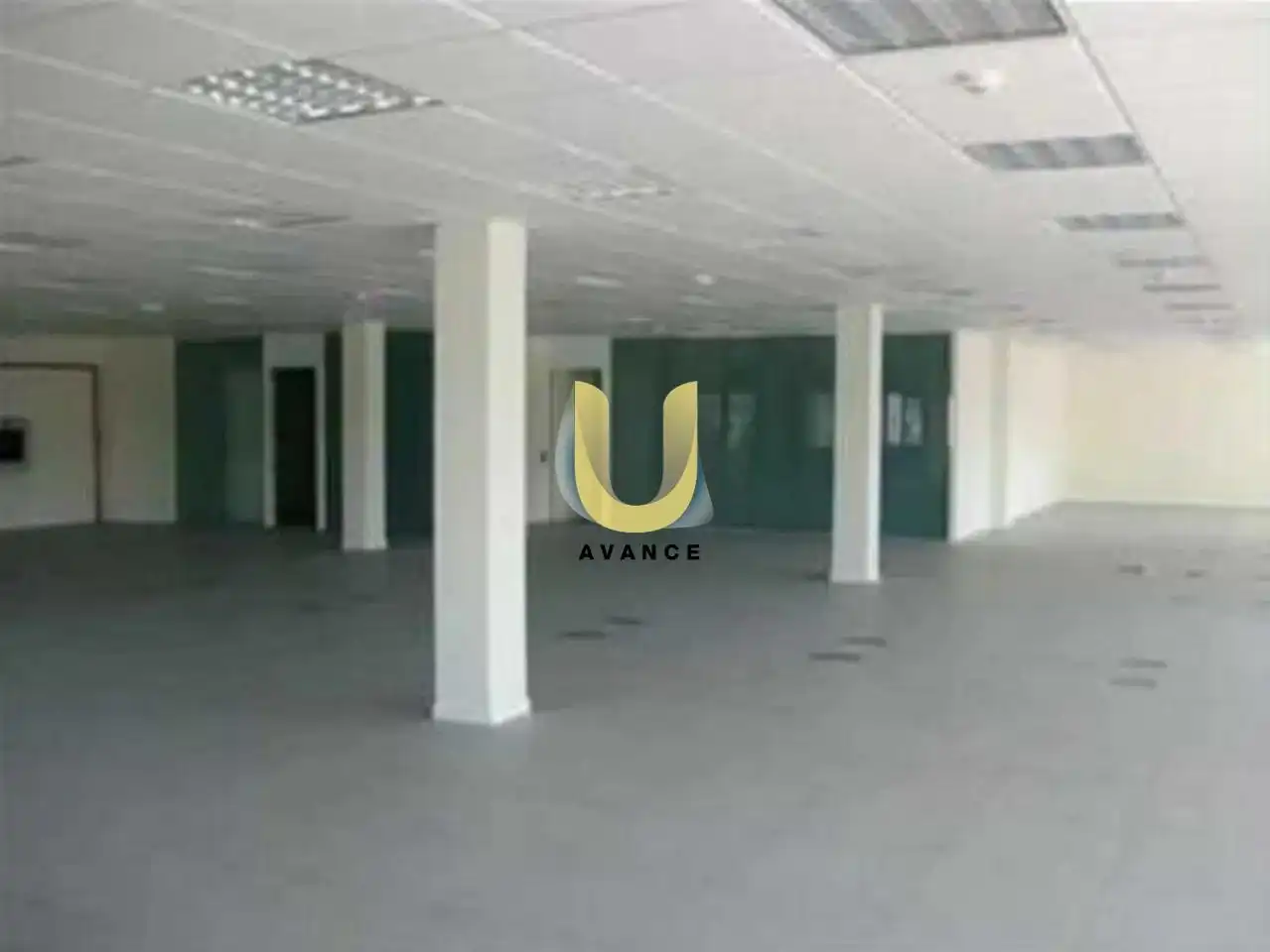 Oficina de lloguer a Zona Industrial, imagen 4