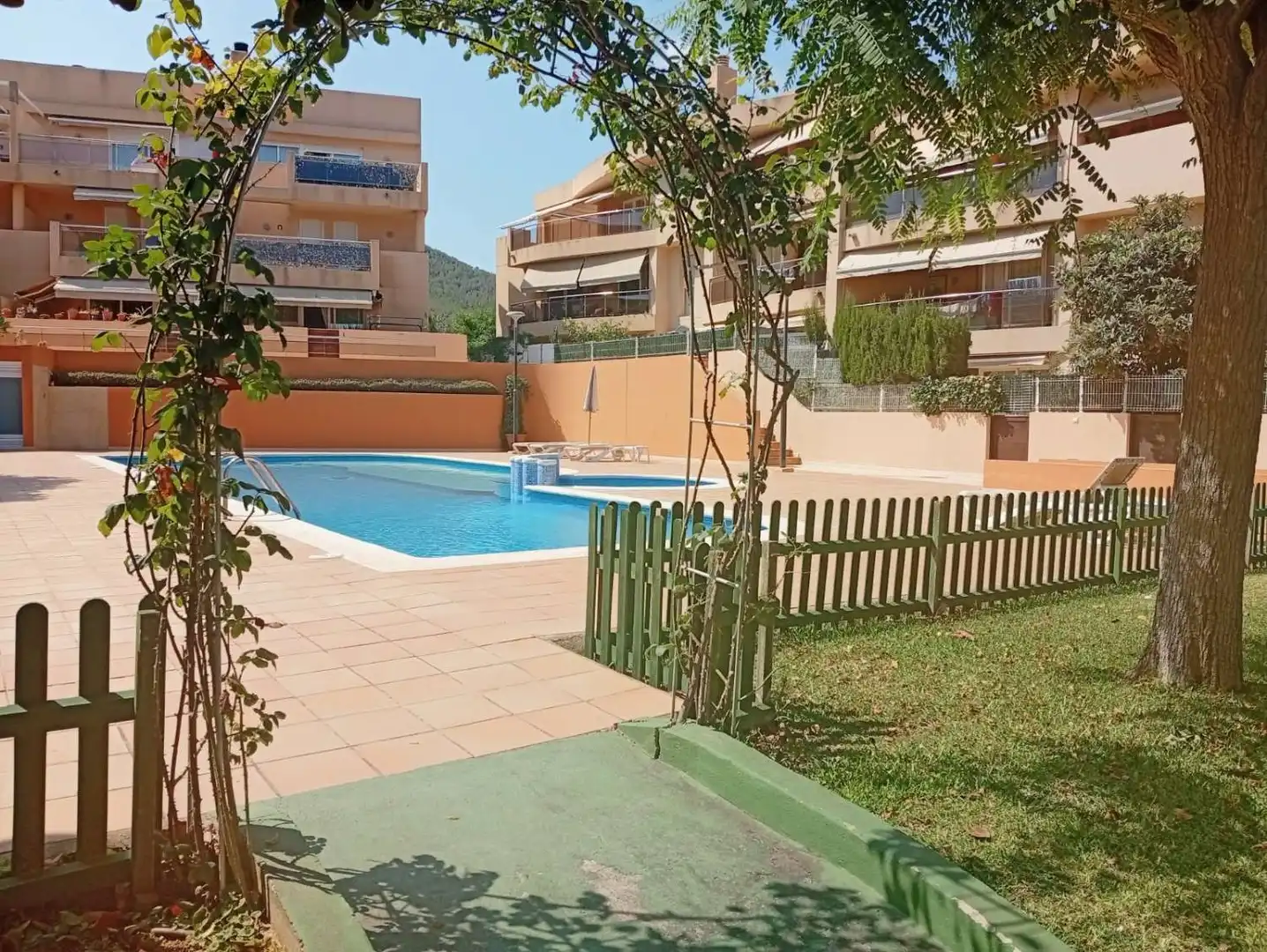 Swimming pool of Ground floor for sale in Eivissa  with Air Conditioner, Heating and Terrace