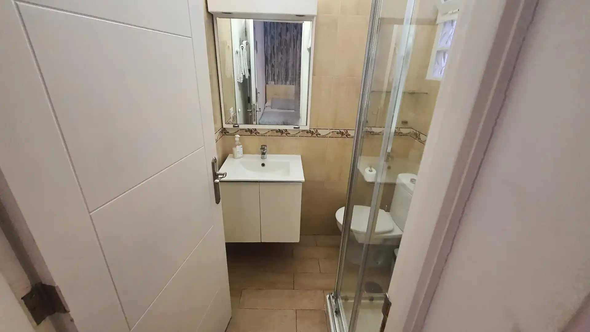 Baño de Piso para compartir en San Cristóbal de la Laguna