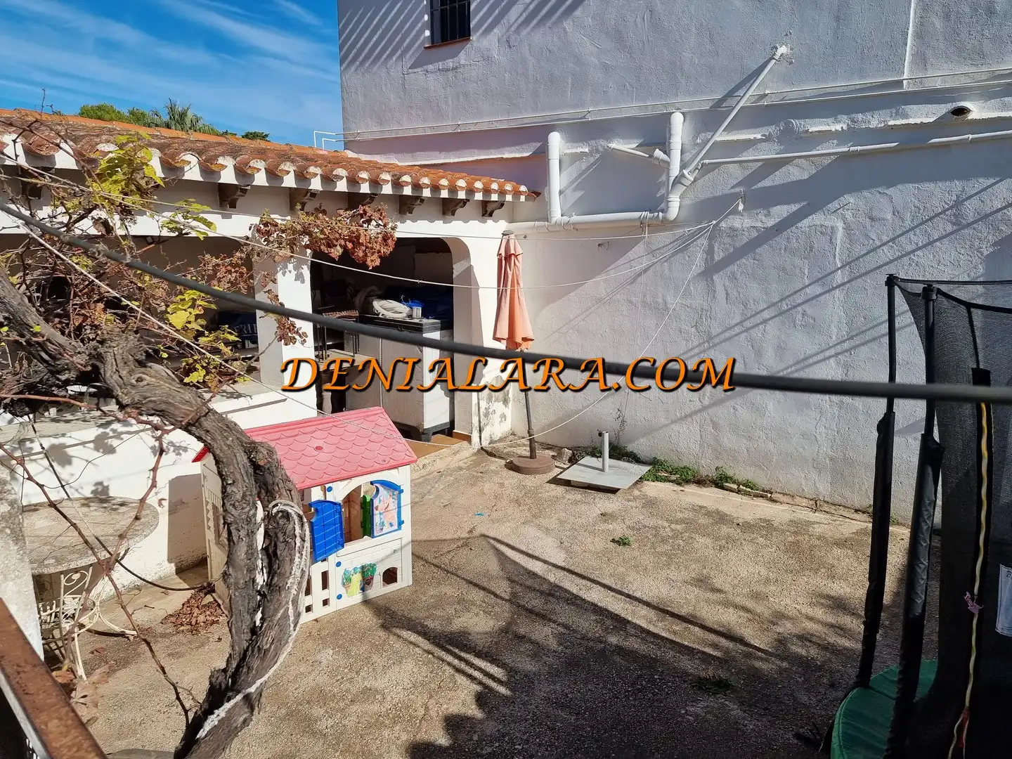 Vista exterior de Casa o chalet en venta en Dénia con Jardín privado, Terraza y Trastero