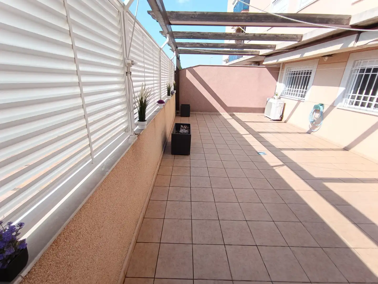 Terrasse von Erdgeschoss zum Verkauf in Casco Urbano